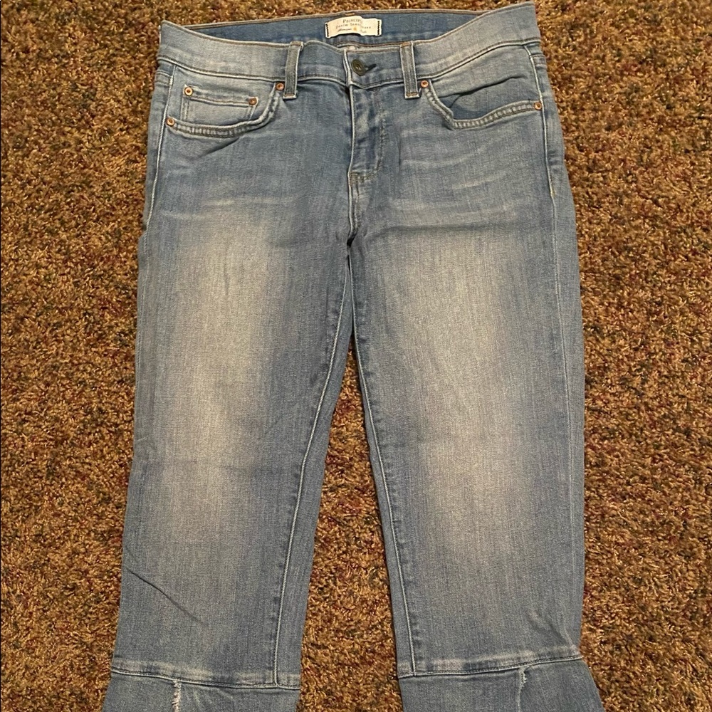 Cropped trendy jeans
